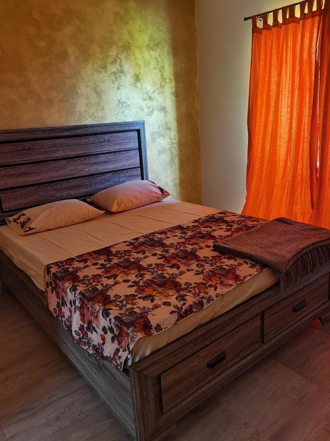 كونستانتا Milan Rooms المظهر الخارجي الصورة