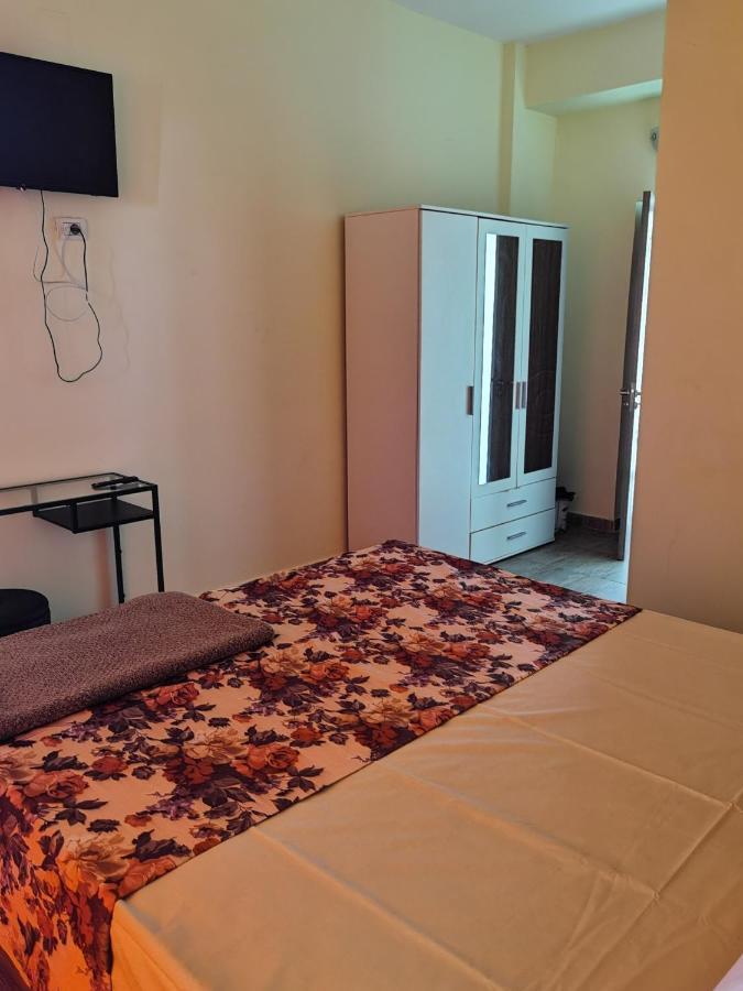 كونستانتا Milan Rooms المظهر الخارجي الصورة