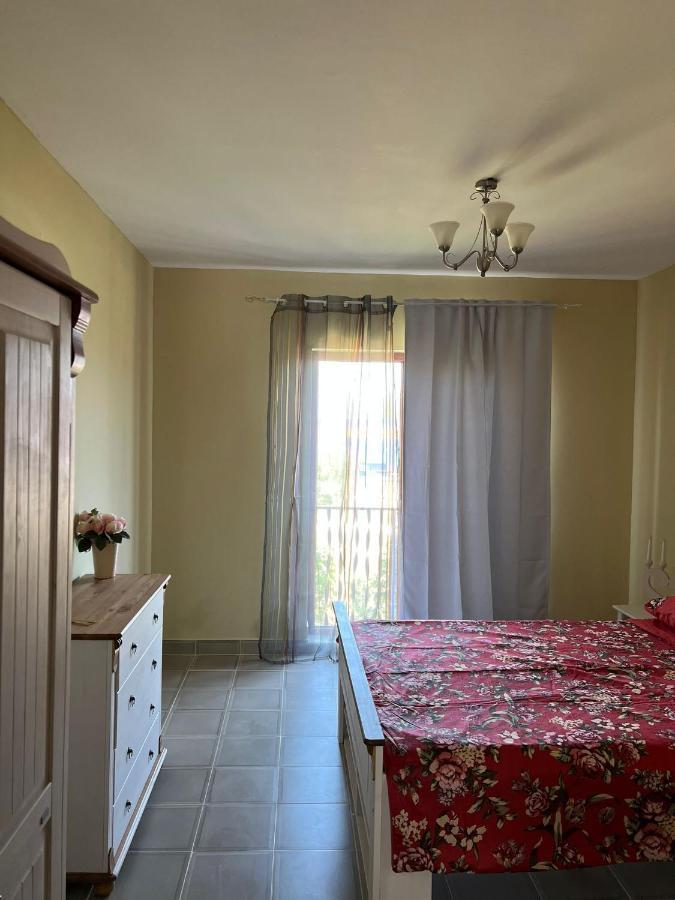 كونستانتا Milan Rooms الغرفة الصورة